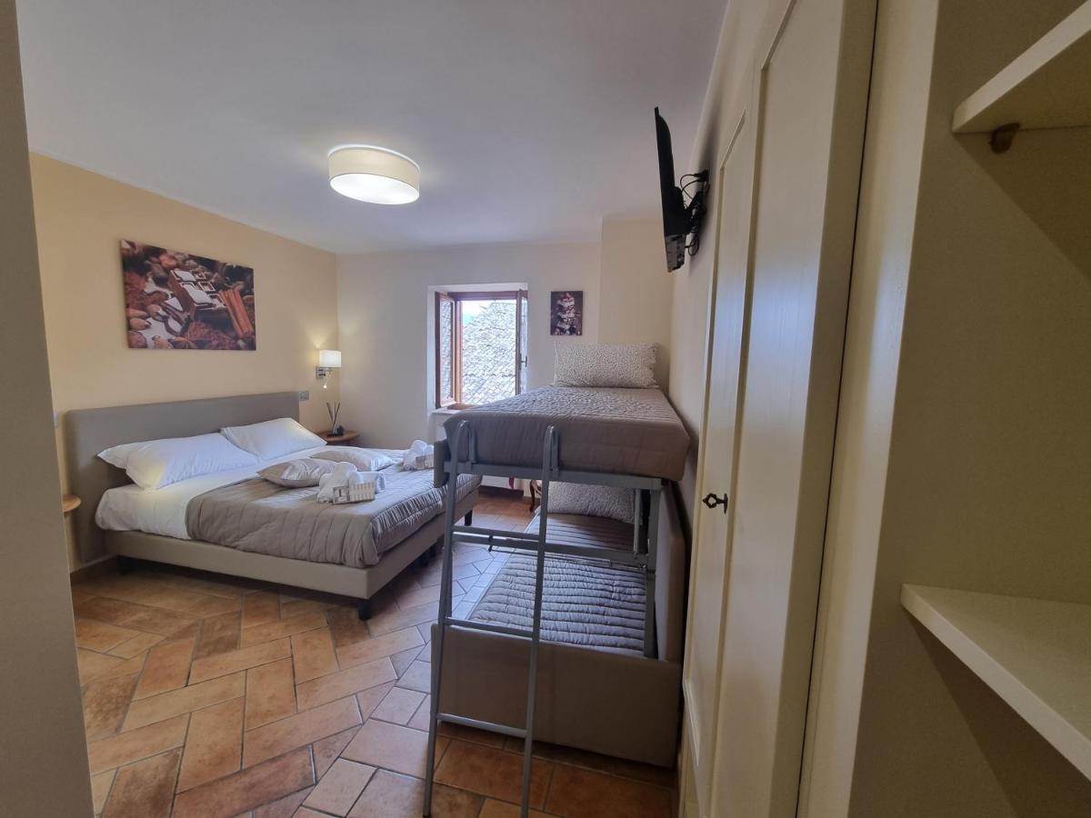 Lucyben Guesthouse Cascia Extérieur photo