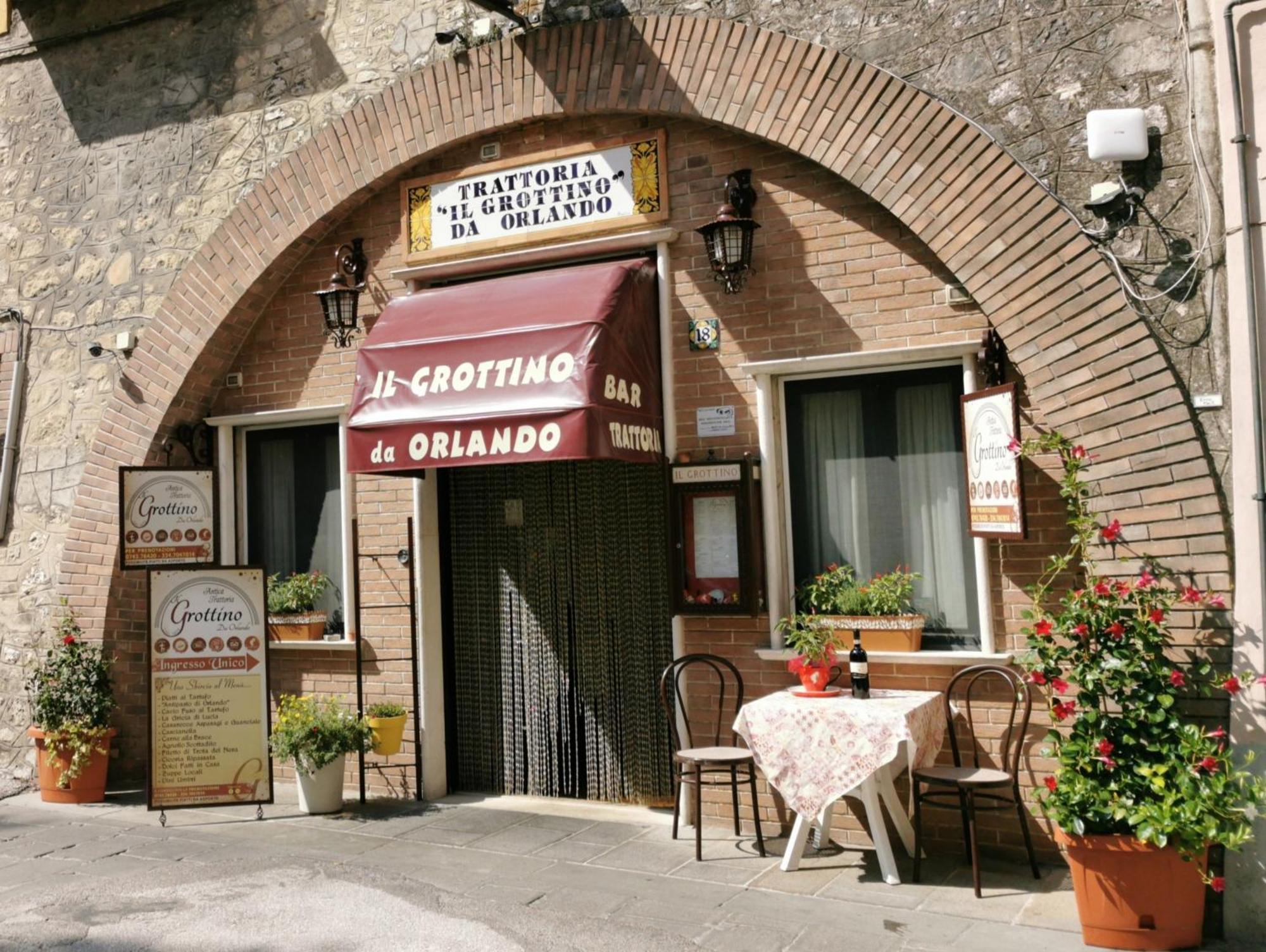 Lucyben Guesthouse Cascia Extérieur photo